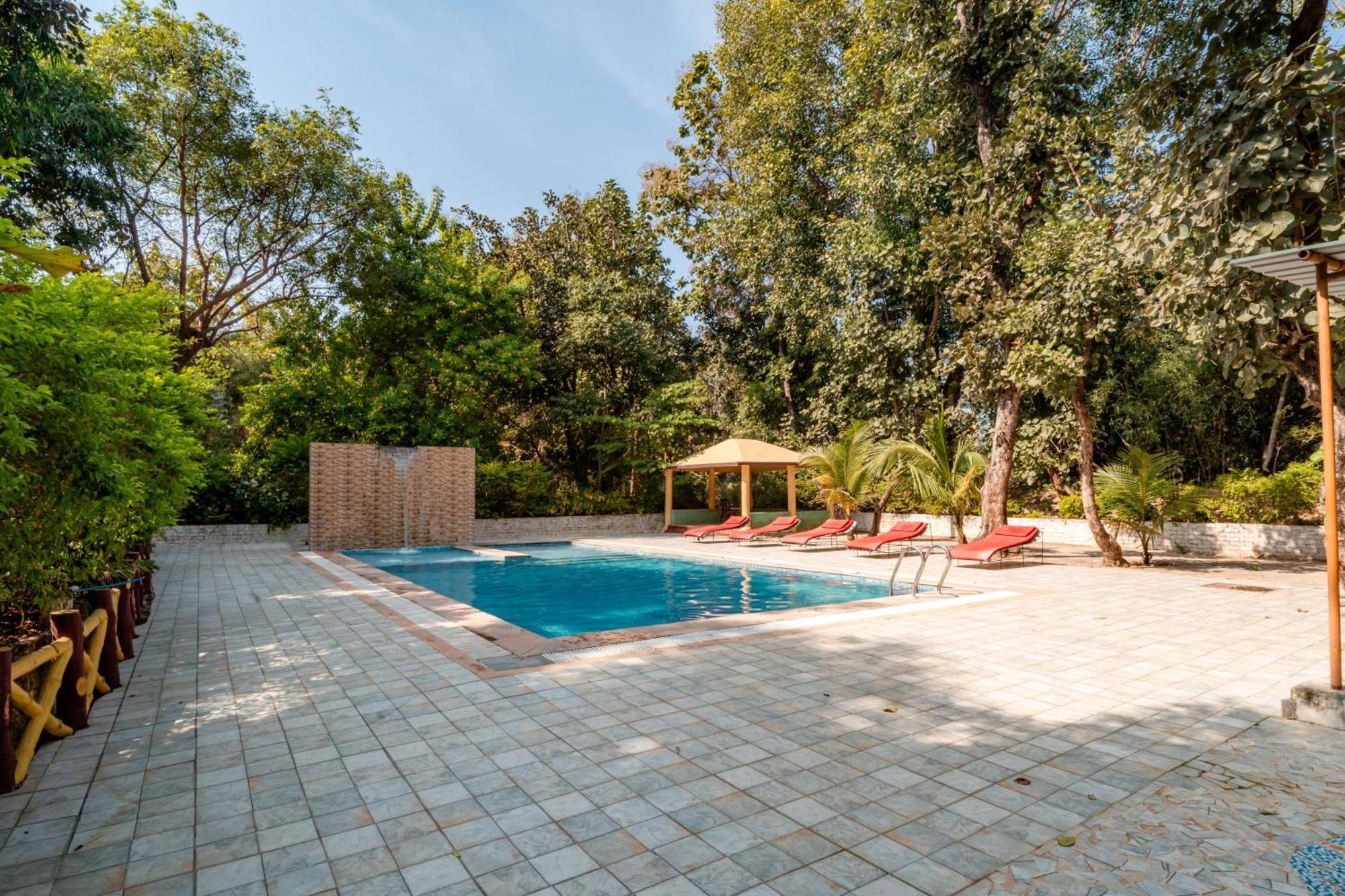 Treebo Premium Mowgli'S Den, Pench Hotel Khawasa Exterior photo